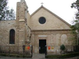 Церковь Сен-Жюльен-ле-Повр